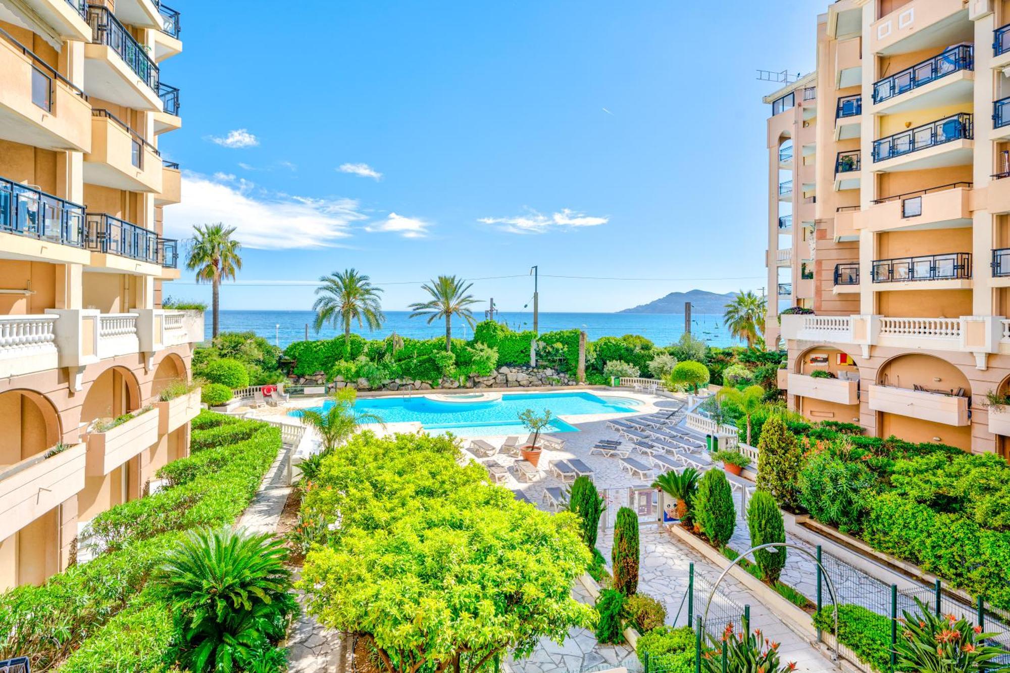 Residence La Palme D'Azur - Cannes Exterior photo