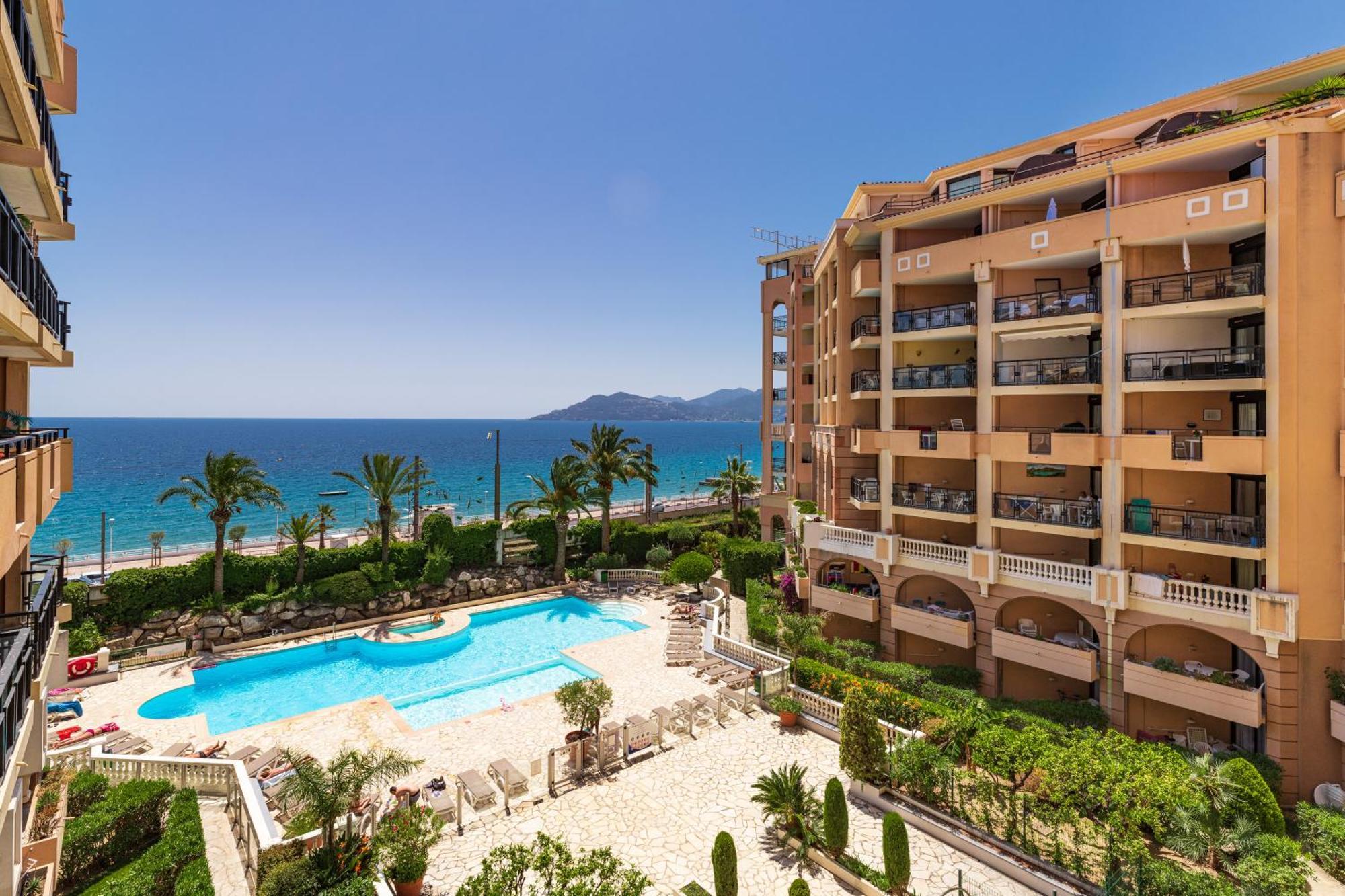 Residence La Palme D'Azur - Cannes Exterior photo